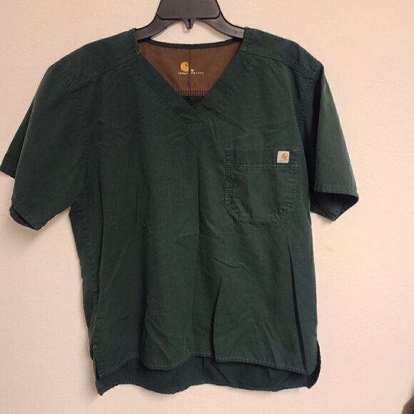 611 - Carhartt Mens Green Scrub Top size Medium - great used condition - Picture 1 of 4